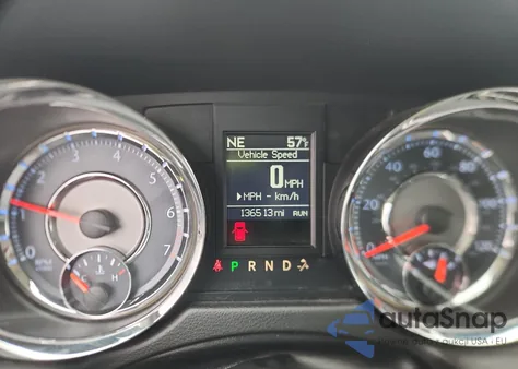 2014 Chrysler Town & Country Touring из США, поврежденный, VIN 2C4RC1BG2ER242753